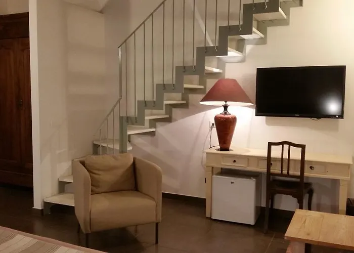 Up Room&Suite